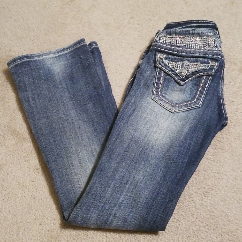 Miss Me medium wash Jeans look brand new